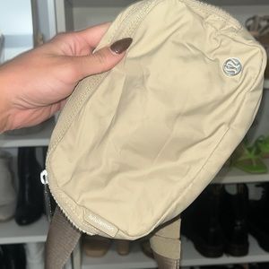 Lululemon belt bag